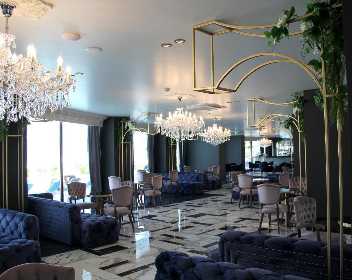 Luxury Premium Finese Hotel Golem  Bagian luar foto