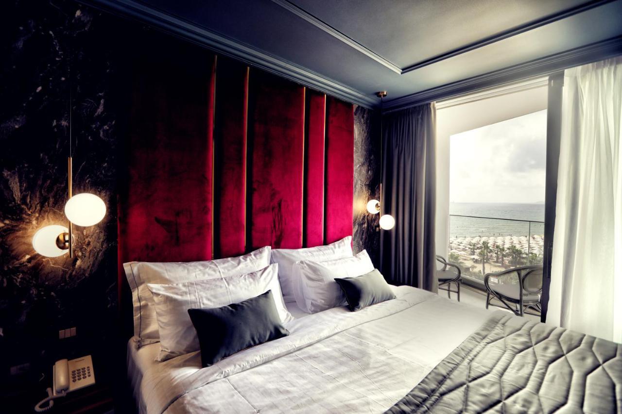 Luxury Premium Finese Hotel Golem  Bagian luar foto